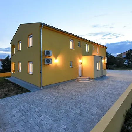Apartments Ana Vrsi Exterior photo