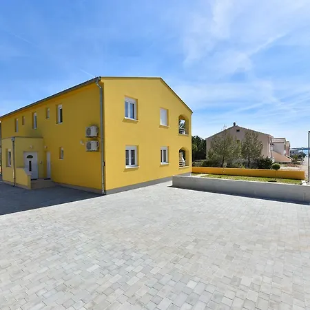 Apartments Ana Vrsi Exterior photo