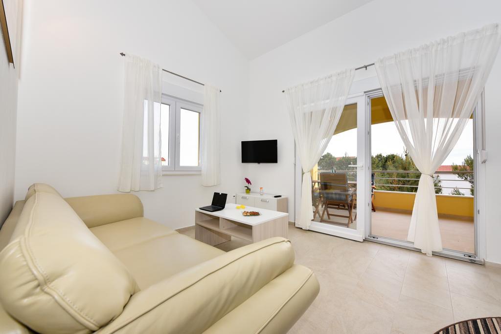 Apartment Ana Vrsi